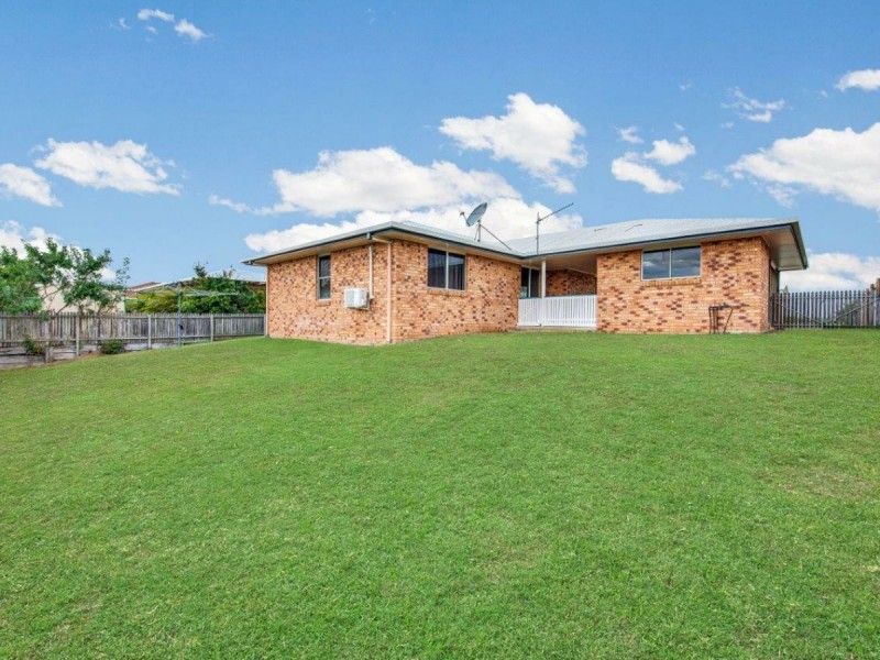 75 Cremorne Drive, Tannum Sands QLD 4680