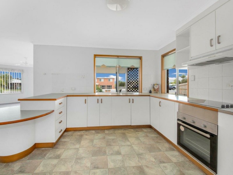 75 Cremorne Drive, Tannum Sands QLD 4680