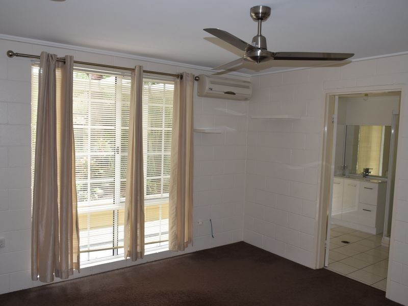 40 MALPAS STREET, Boyne Island QLD 4680