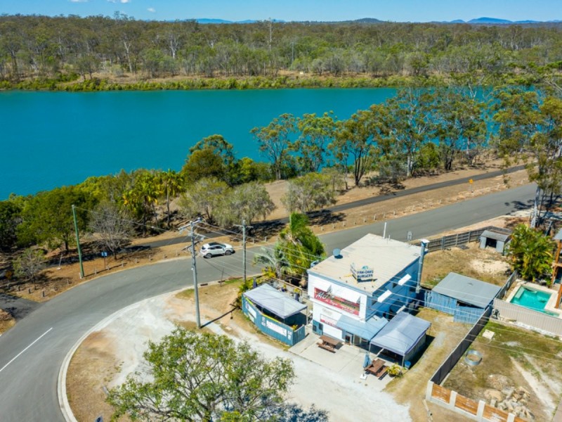 52 Malpas Street, Boyne Island QLD 4680