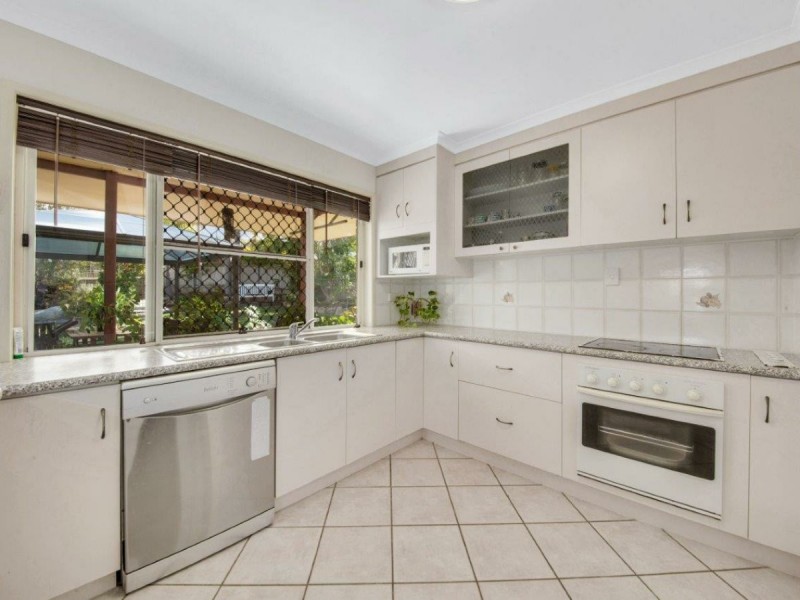 5 Werite Court, Boyne Island QLD 4680