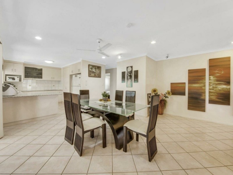 5 Werite Court, Boyne Island QLD 4680