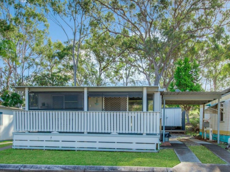 1 Jacaranda Drive, Boyne Island QLD 4680