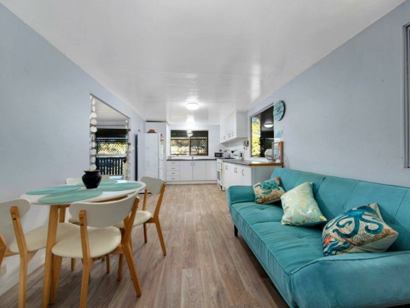 1 Jacaranda Drive, Boyne Island QLD 4680