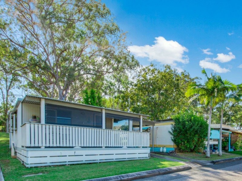 1 Jacaranda Drive, Boyne Island QLD 4680