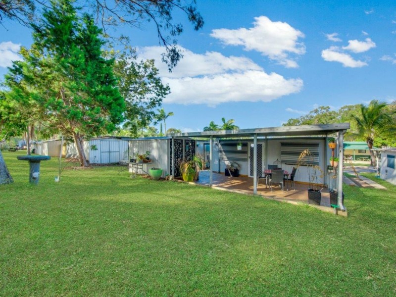 1 Jacaranda Drive, Boyne Island QLD 4680