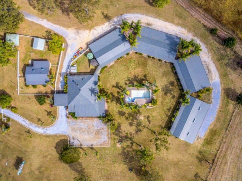 4 Reedbed Road, Bororen QLD 4678