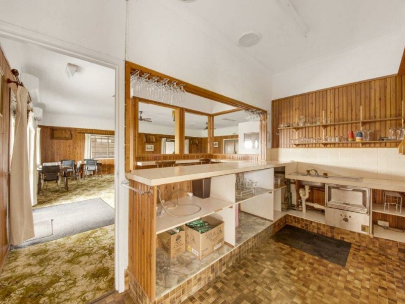 4 Reedbed Road, Bororen QLD 4678