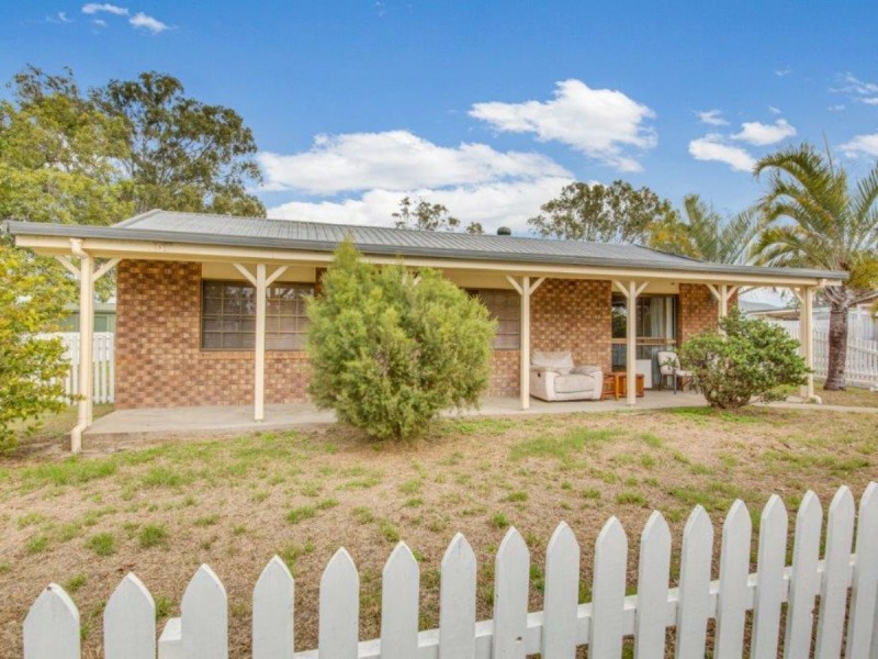4 Reedbed Road, Bororen QLD 4678