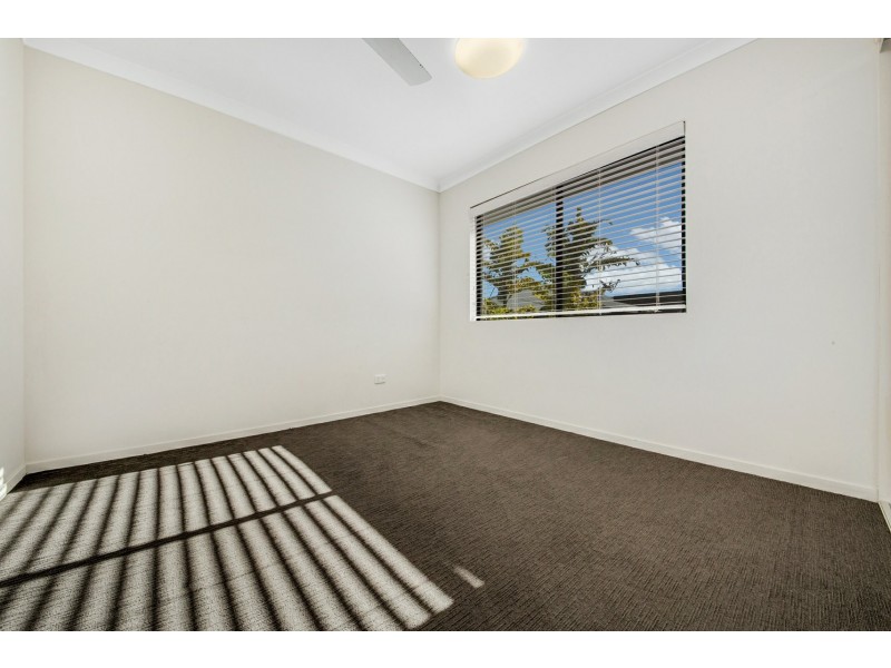 7 Surita Court, Boyne Island QLD 4680