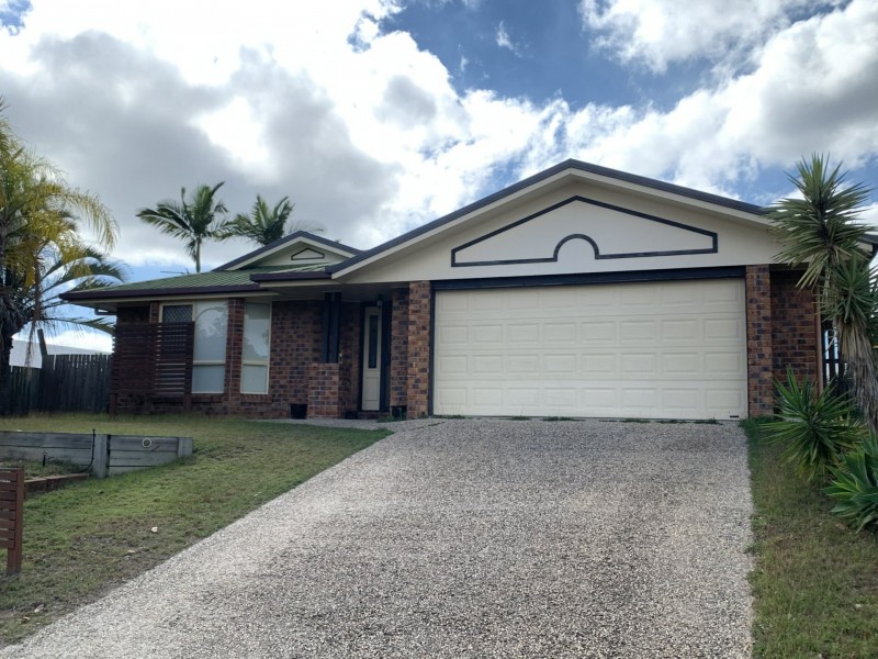 26 Curtis Avenue, Boyne Island QLD 4680
