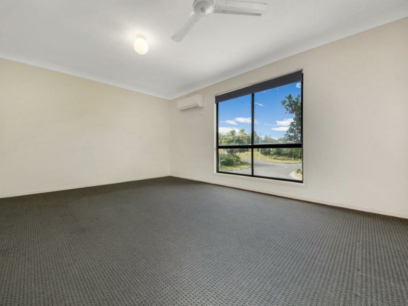 33 Tyson Crescent, Tannum Sands QLD 4680