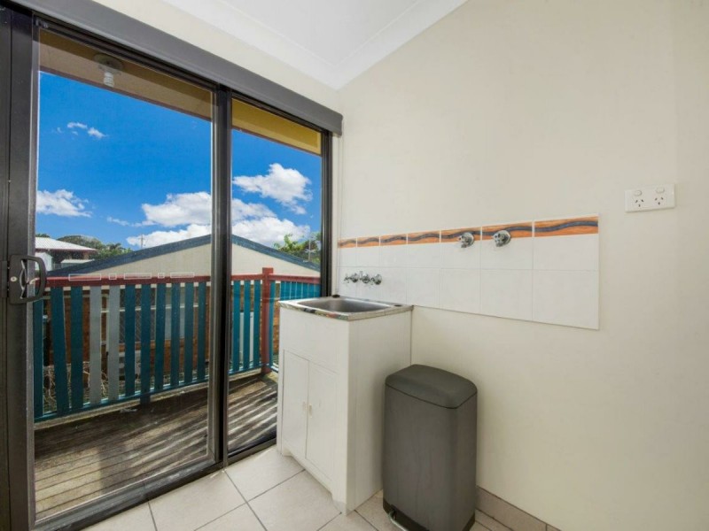 33 Tyson Crescent, Tannum Sands QLD 4680