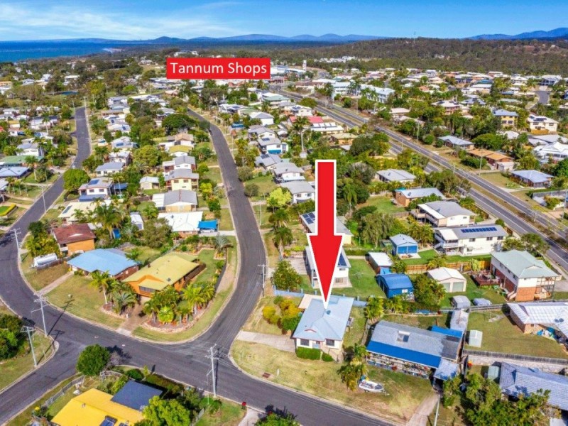 33 Tyson Crescent, Tannum Sands QLD 4680