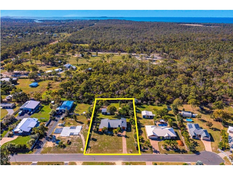 9 Ronpen Close, Tannum Sands QLD 4680