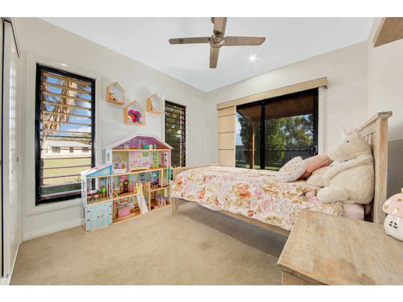 9 Ronpen Close, Tannum Sands QLD 4680