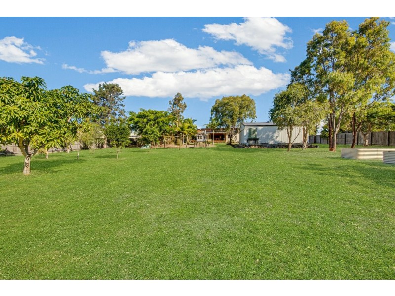 9 Ronpen Close, Tannum Sands QLD 4680