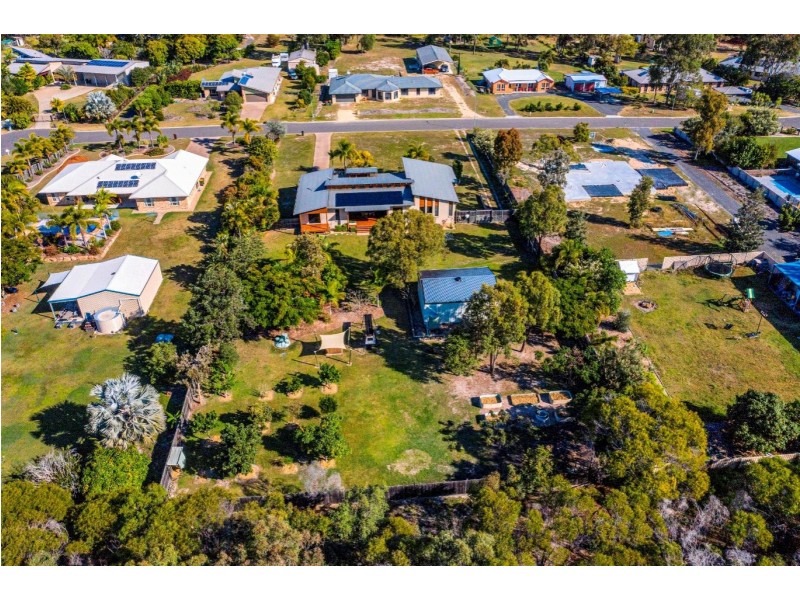 9 Ronpen Close, Tannum Sands QLD 4680