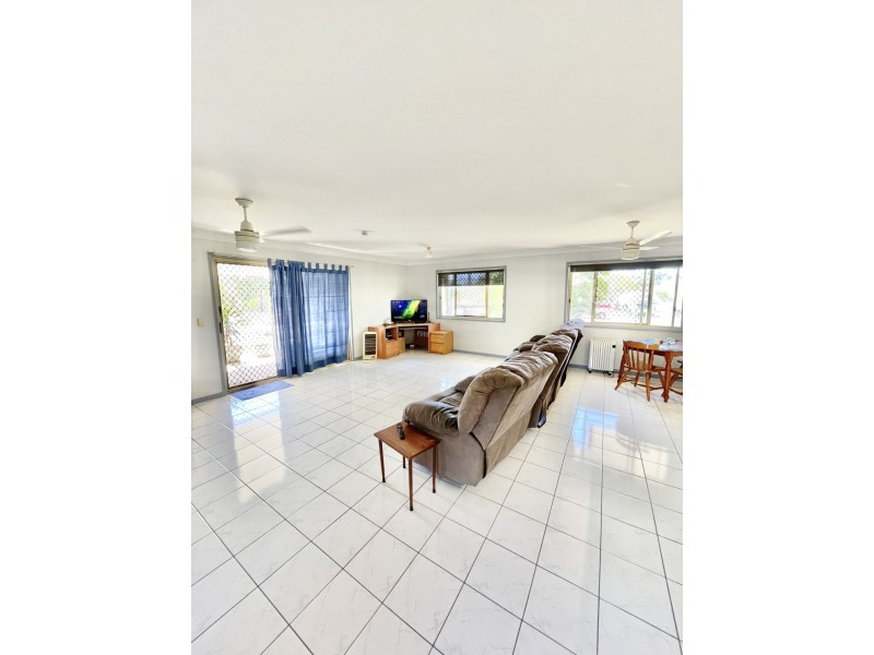 9 Walden Court, Rodds Bay QLD 4678