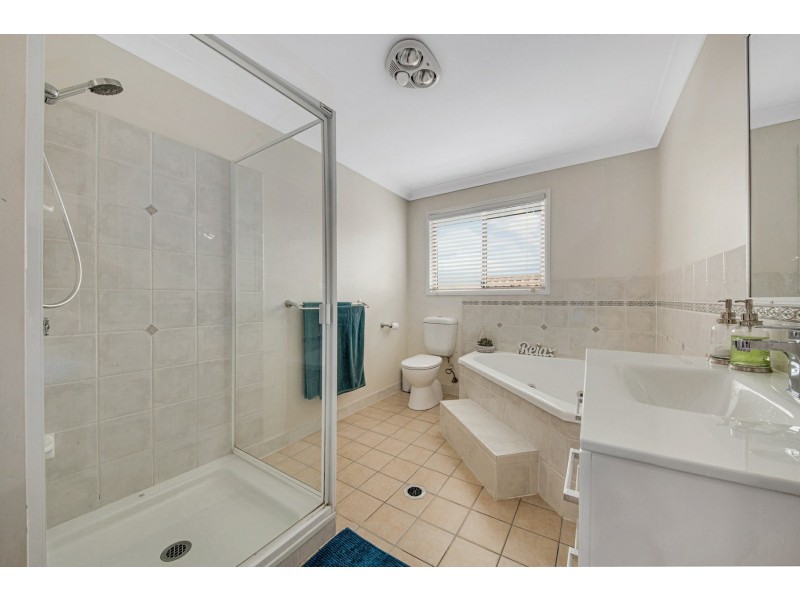 30 Jarrah Drive, Boyne Island QLD 4680