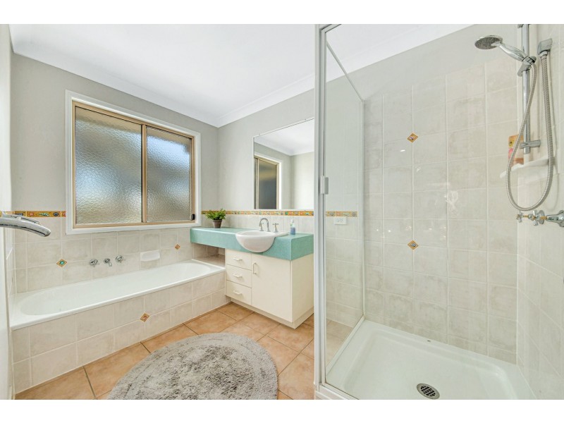 30 Jarrah Drive, Boyne Island QLD 4680