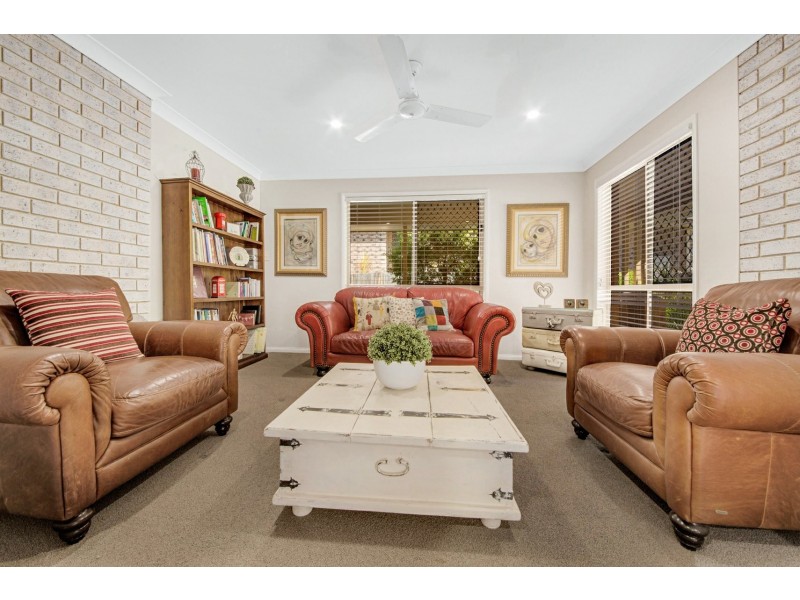 30 Jarrah Drive, Boyne Island QLD 4680