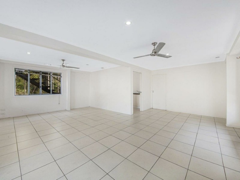 49 Amaroo Street, Boyne Island QLD 4680