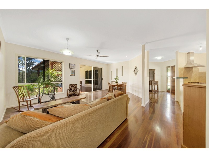 13 Coal Crescent, Tannum Sands QLD 4680