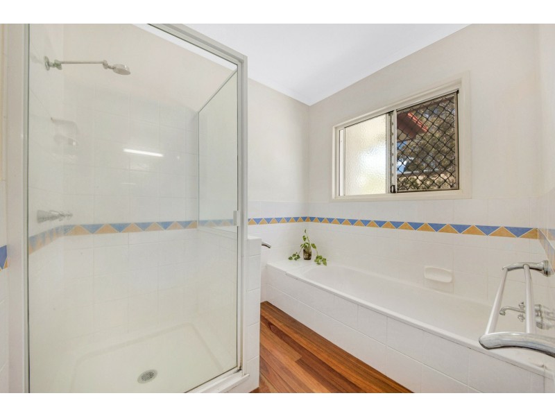 13 Coal Crescent, Tannum Sands QLD 4680