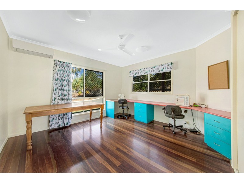 13 Coal Crescent, Tannum Sands QLD 4680