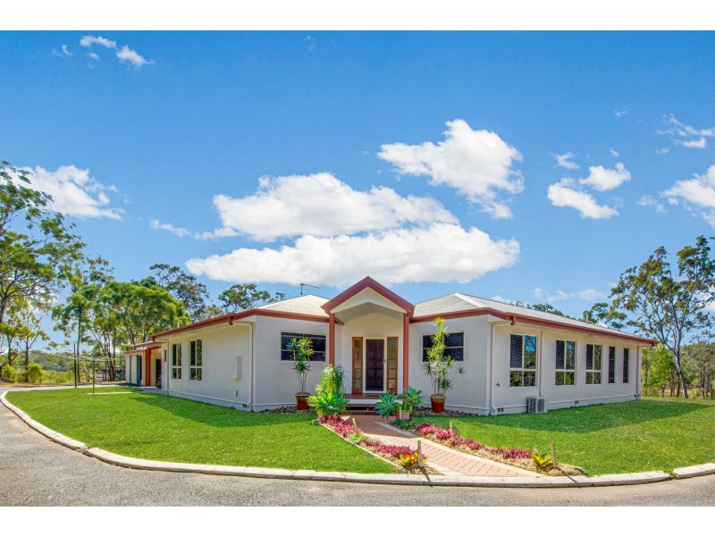 13 Coal Crescent, Tannum Sands QLD 4680