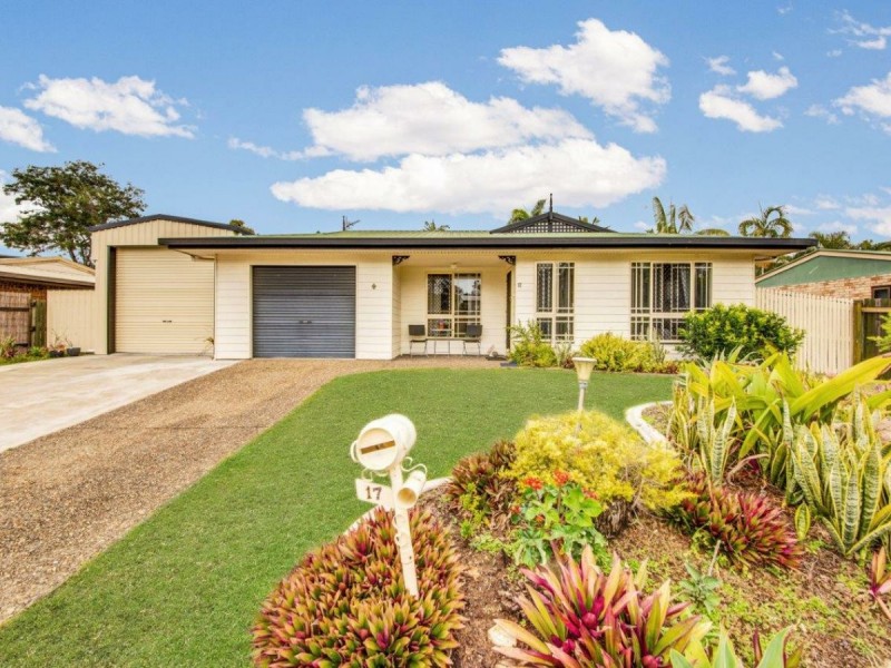 17 Beltana Drive, Boyne Island QLD 4680