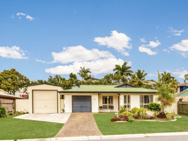 17 Beltana Drive, Boyne Island QLD 4680