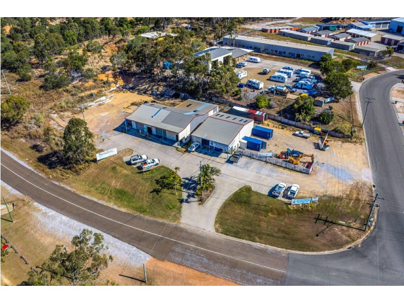 1 Dennis Street, Boyne Island QLD 4680