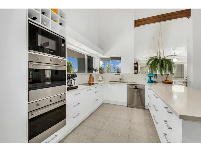 32 Scallop Street, Tannum Sands QLD 4680