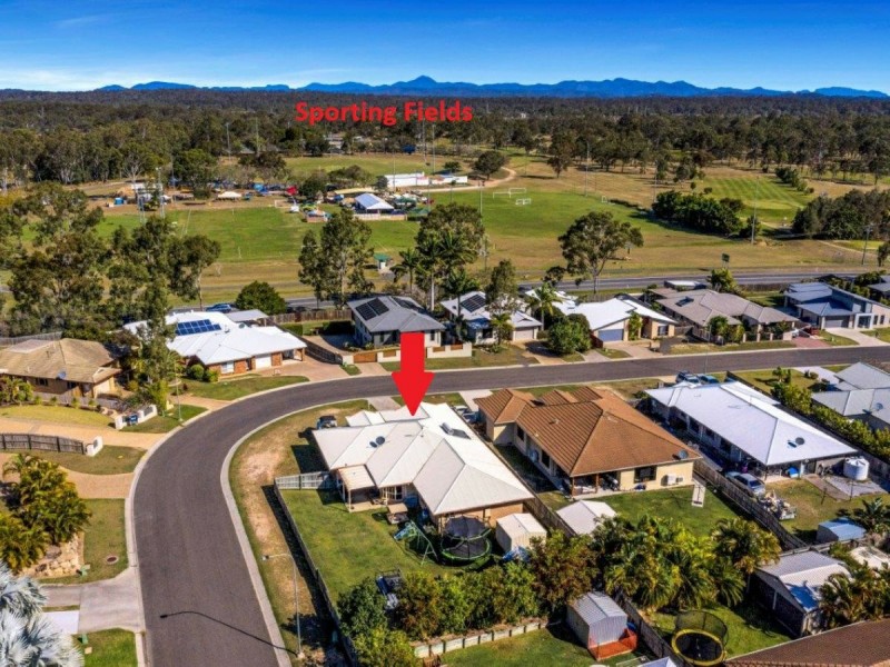 43 Golf View Drive, Boyne Island QLD 4680