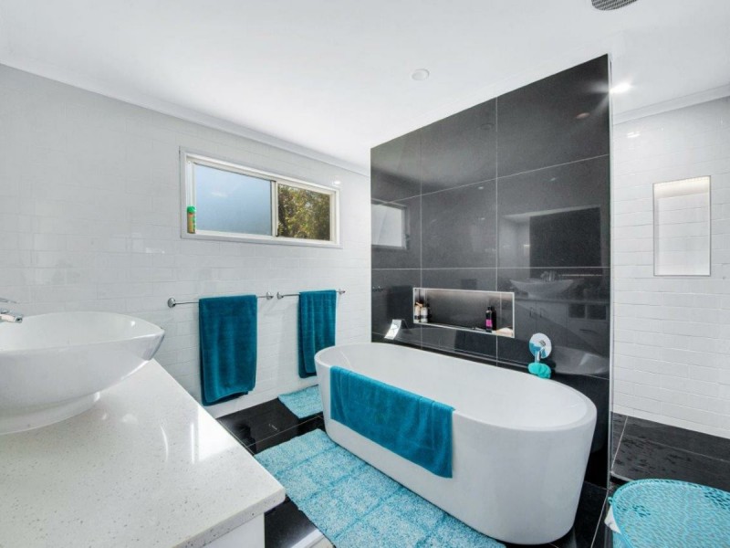 89 Wyndham Avenue, Boyne Island QLD 4680