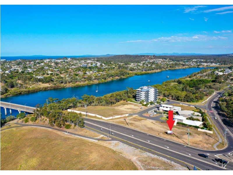 13 The Promenade, Boyne Island QLD 4680