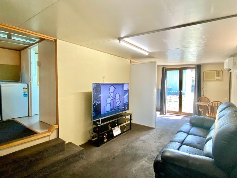 22/1 Jacaranda Drive, Boyne Island QLD 4680