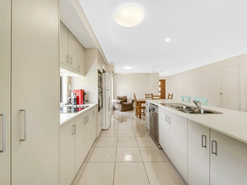 31 Tulipwood Circuit, Boyne Island QLD 4680