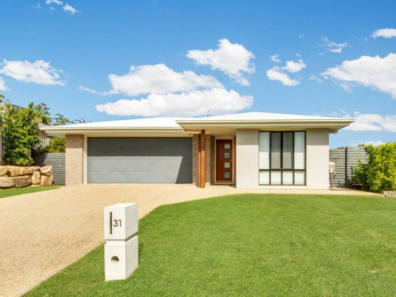 31 Tulipwood Circuit, Boyne Island QLD 4680