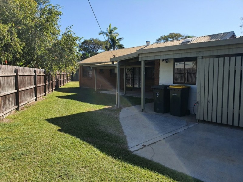 1/12 Andrew Court, Boyne Island QLD 4680
