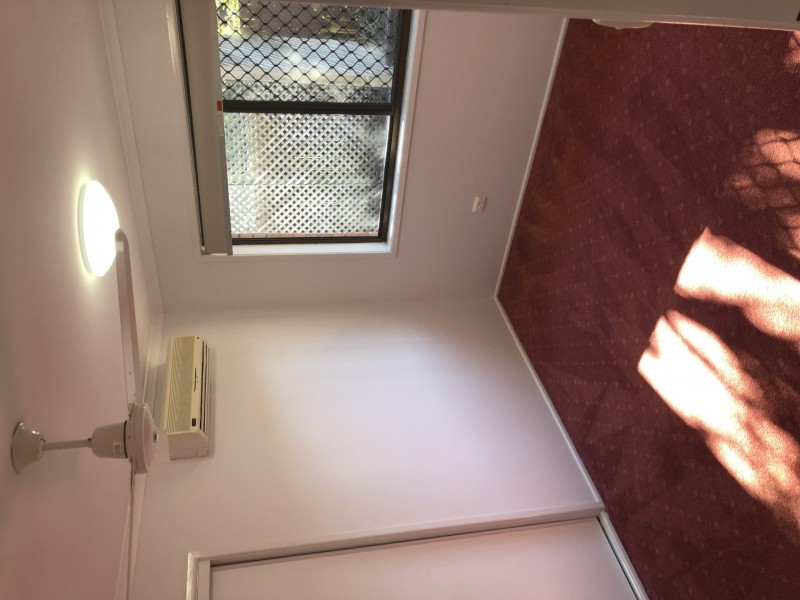 2/12 Andrew Court, Boyne Island QLD 4680