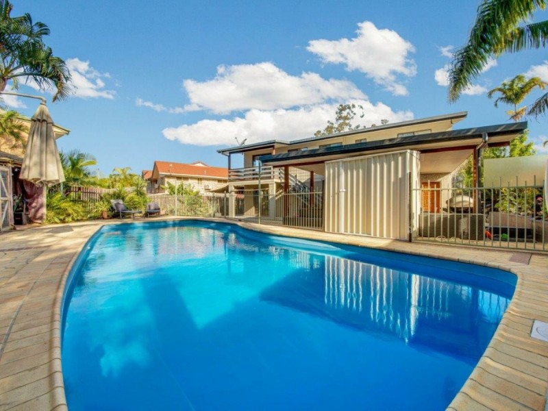 8 Parkside Street, Tannum Sands QLD 4680