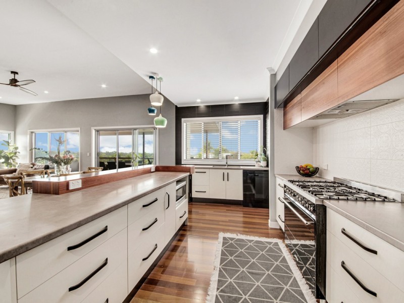 8 Darragh Street, Tannum Sands QLD 4680