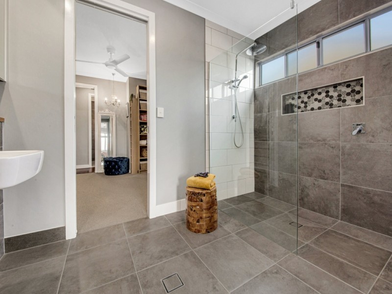 8 Darragh Street, Tannum Sands QLD 4680