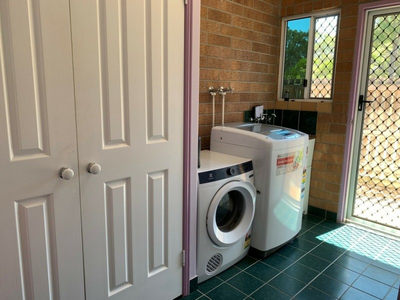 2 Dunn Street, Tannum Sands QLD 4680