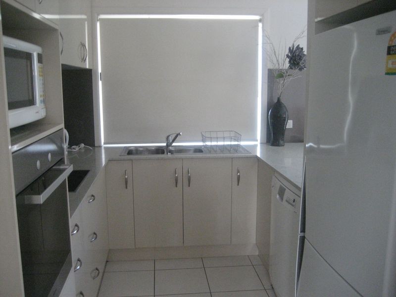 4/13 YARROON STREET, Gladstone QLD 4680
