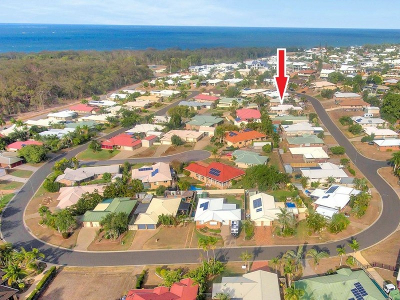 14 Geoffrey Thomas Drive, Tannum Sands QLD 4680