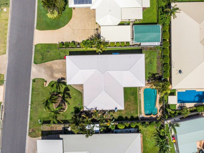 14 Geoffrey Thomas Drive, Tannum Sands QLD 4680